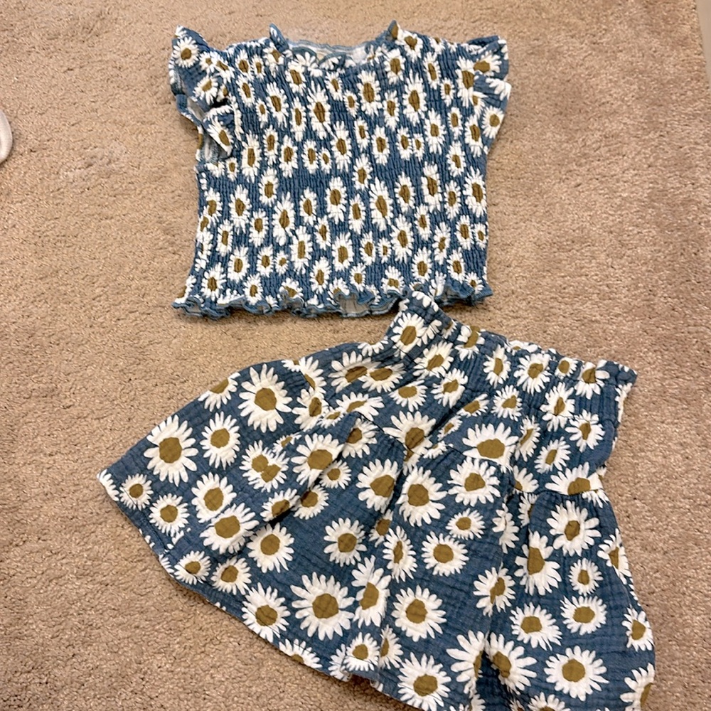 Alice & Ames 2 piece matching set